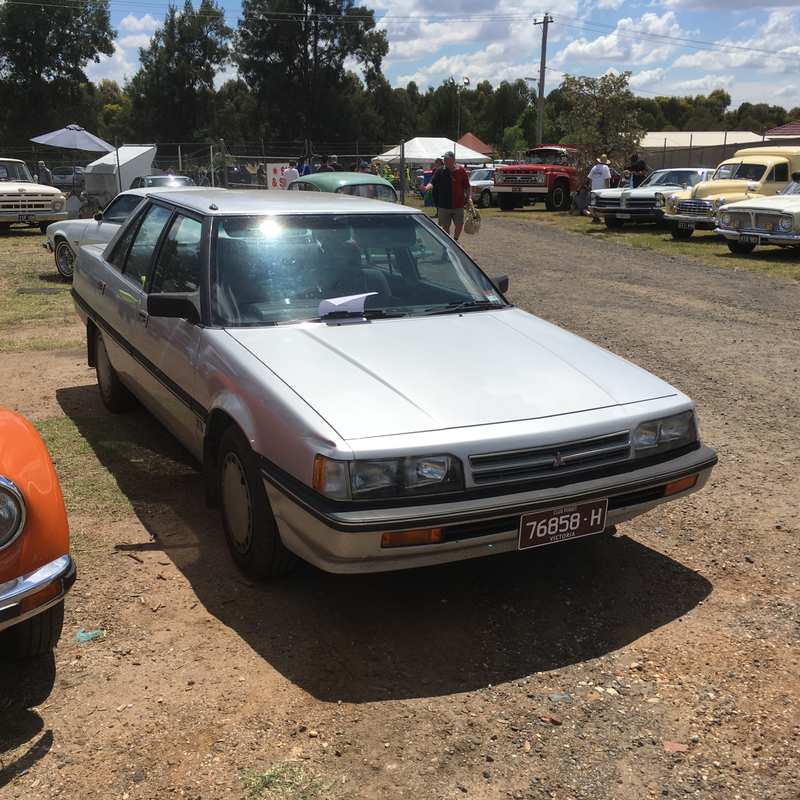 Mitsubishi Magna